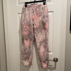 Le Lis Tie-Dye Joggers in Pink and Gray